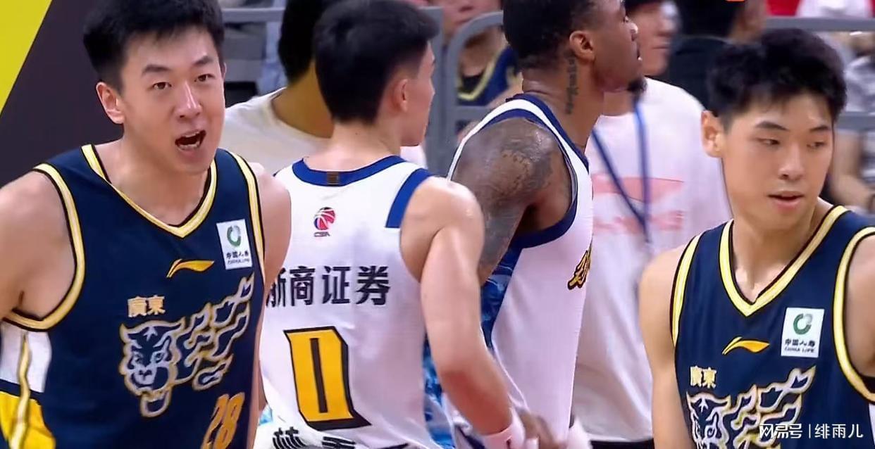 乐鱼中国体育-大鱼来了！广东队有望签下“黑硬”内线大杀器，本赛季场均17+11